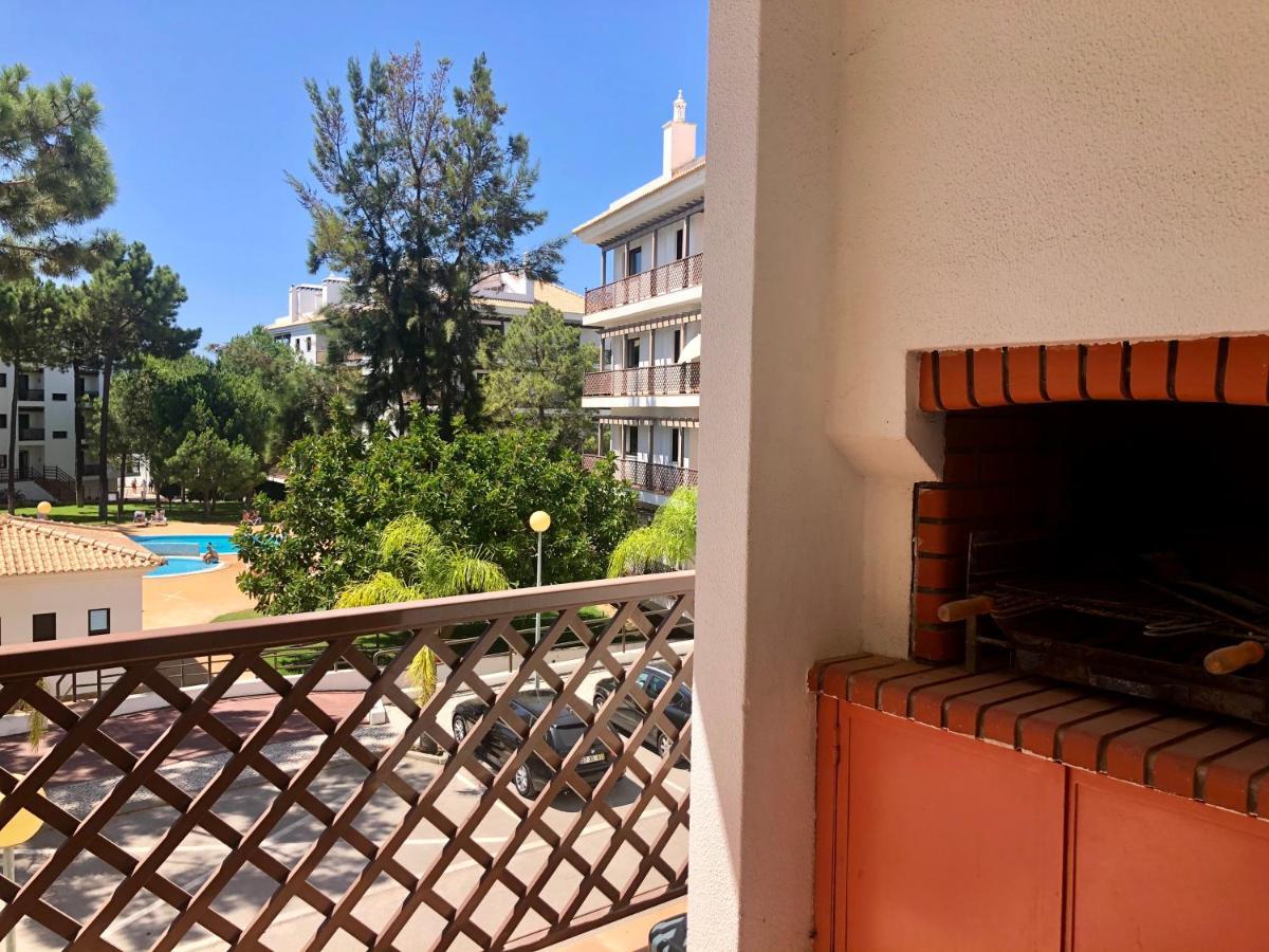 Praia Da Falesia - Falesia Beach - Apartment Netflix And Hbo Albufeira Eksteriør bilde