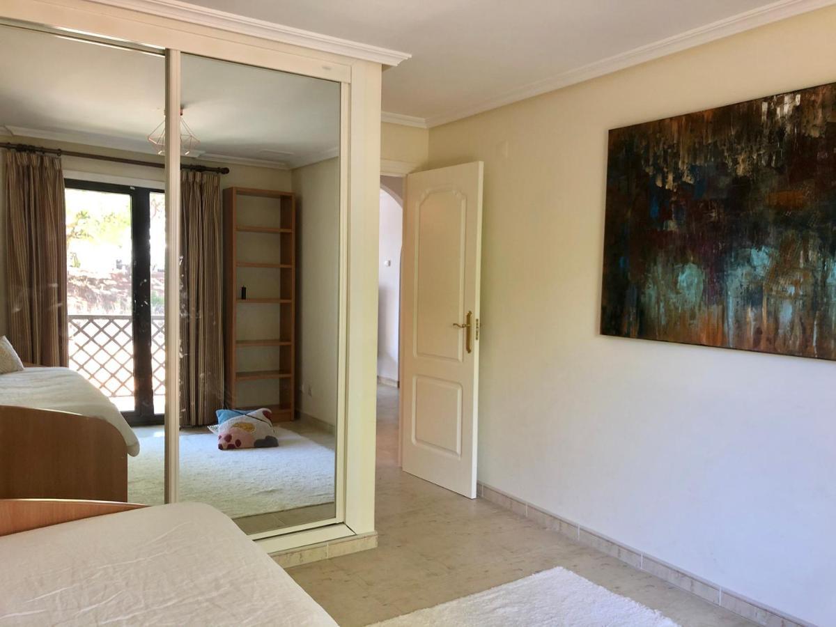 Praia Da Falesia - Falesia Beach - Apartment Netflix And Hbo Albufeira Eksteriør bilde